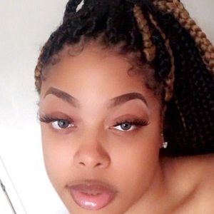 Meet your Posher, Kristina